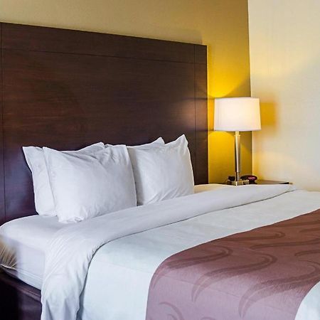 Quality Inn Vicksburg Exteriör bild